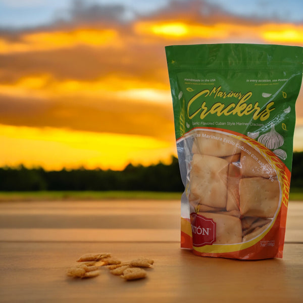 Pintón Garlic-Flavored Mariner Crackers (2-Pack) — Caribbean-Style Galleta Marinera con Sabor a Ajo